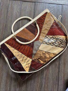 Vintage snakeskin Caprice leather bag